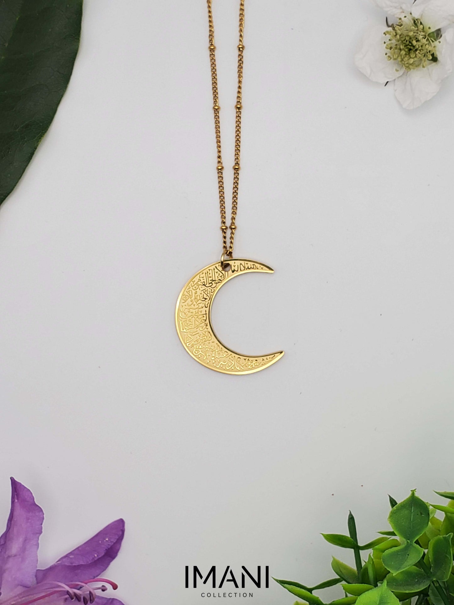Ayatul Kursi | Crescent Necklace